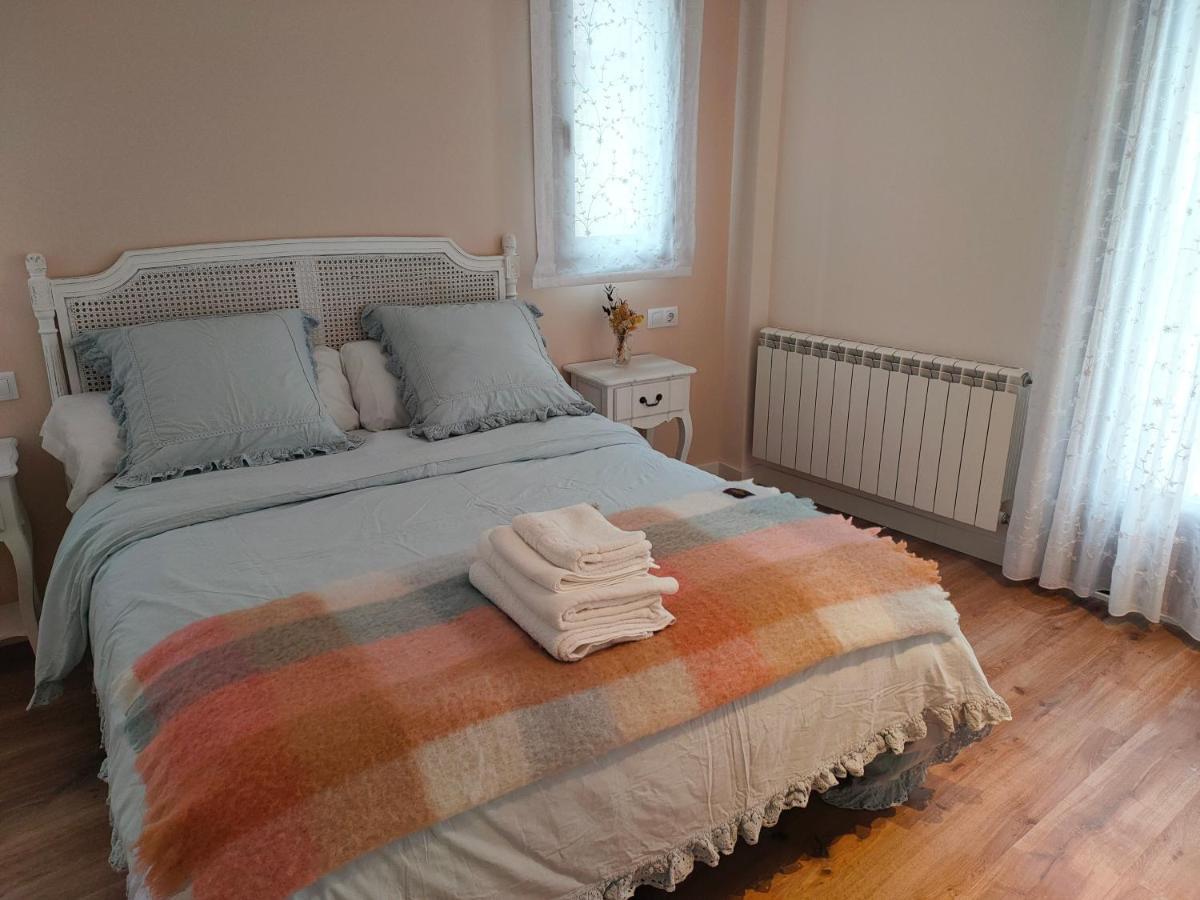 Apartamentos Antonia Cuzcurrita-Río Tirón Εξωτερικό φωτογραφία